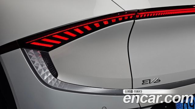 Kia EV6 2022 — photo 9