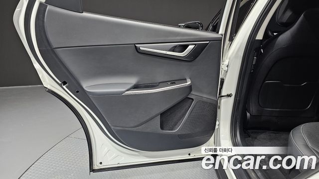 Kia EV6 2022 — photo 15