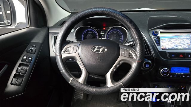 Hyundai Tucson 2014 — photo 12