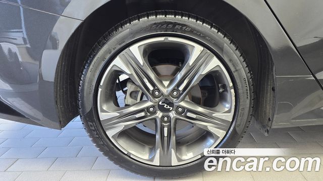 Kia K5 2022 — photo 5
