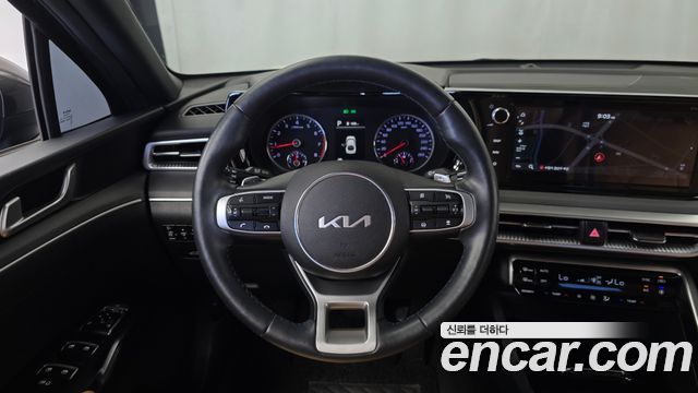Kia K5 2022 — photo 19