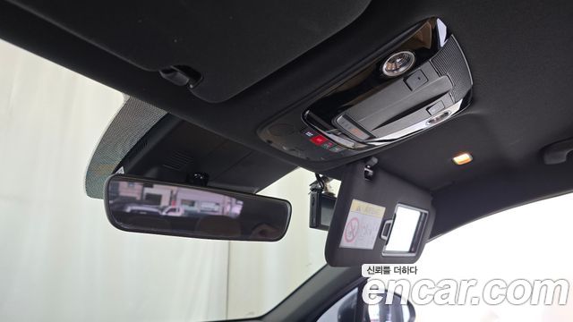 Kia K5 2022 — photo 23