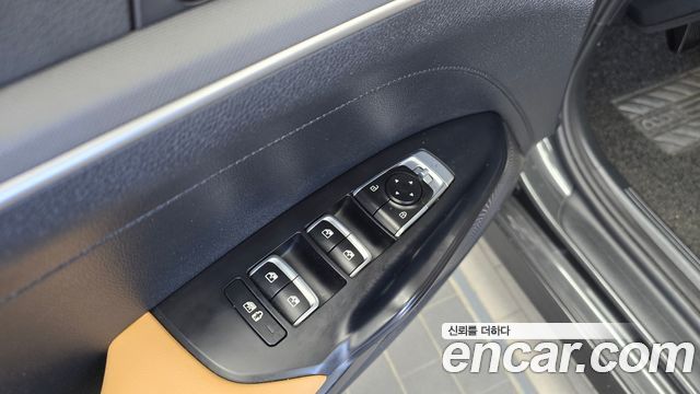 Kia K5 2022 — photo 26