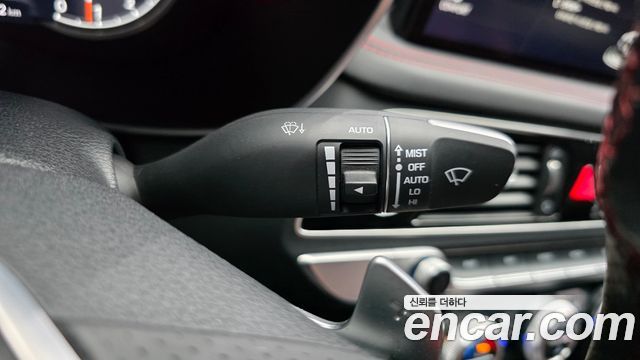 Genesis G70 2022 — photo 30