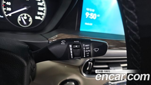Genesis G90 2021 — photo 13
