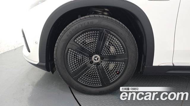 Mercedes-Benz EQS 2023 — photo 5
