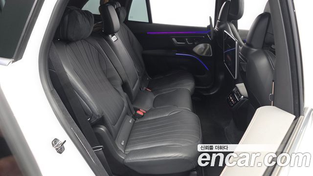 Mercedes-Benz EQS 2023 — photo 18