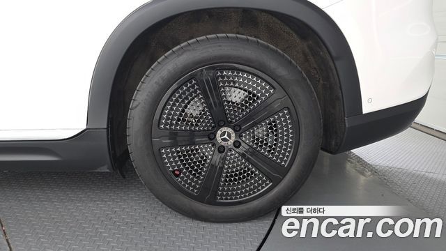 Mercedes-Benz EQS 2023 — photo 7