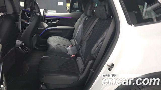 Mercedes-Benz EQS 2023 — photo 16
