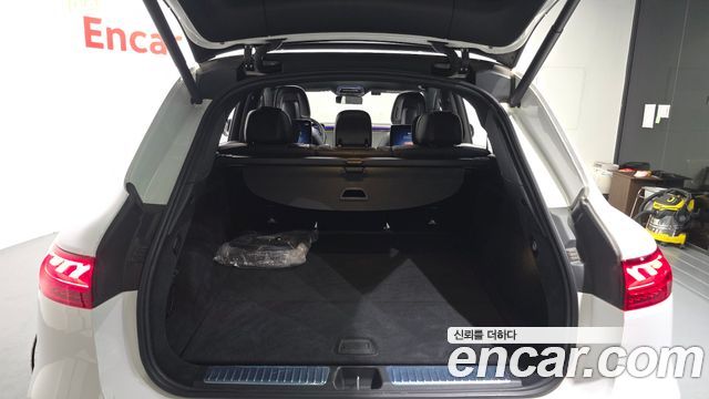 Mercedes-Benz EQS 2023 — photo 30