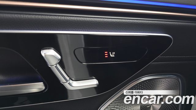 Mercedes-Benz EQS 2023 — photo 37