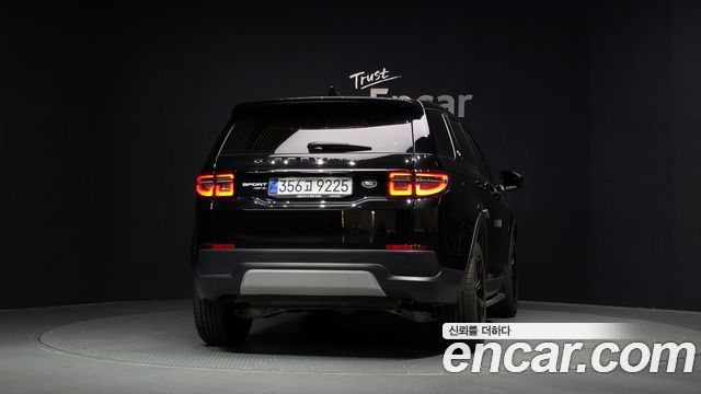 Land Rover Discovery Sport 2020 — photo 4