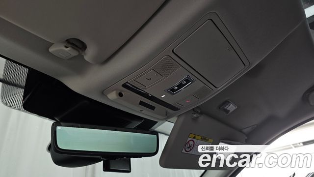 Land Rover Discovery Sport 2020 — photo 11