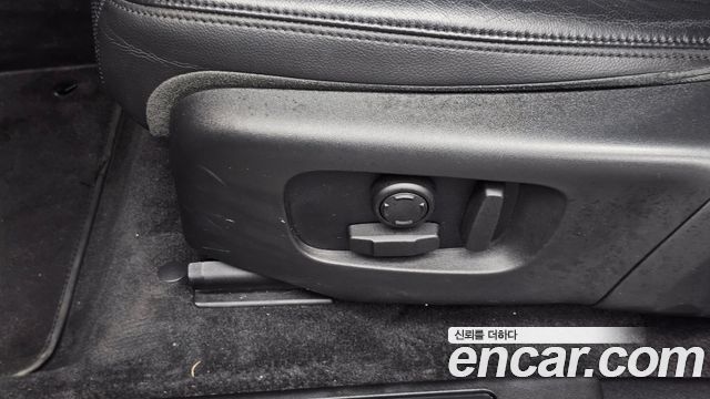 Land Rover Discovery Sport 2020 — photo 16