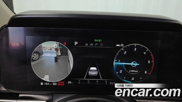 Kia Canival 2021 — photo 8