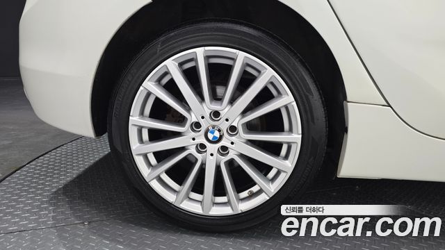 BMW 2-Series 2021 — photo 5