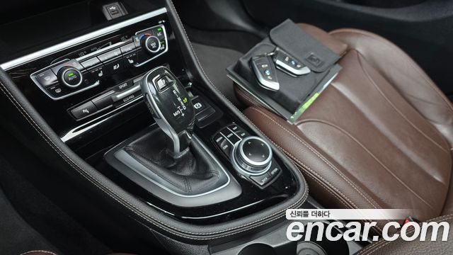 BMW 2-Series 2021 — photo 12