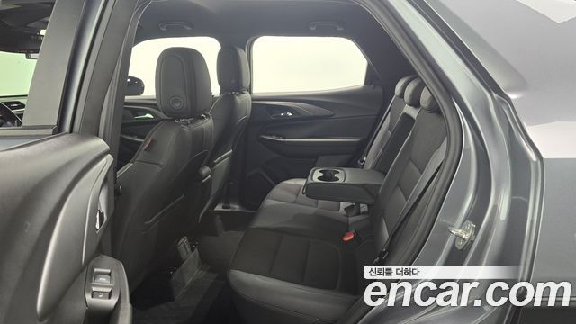 Chevrolet Korea Trailblazer 2021 — photo 12