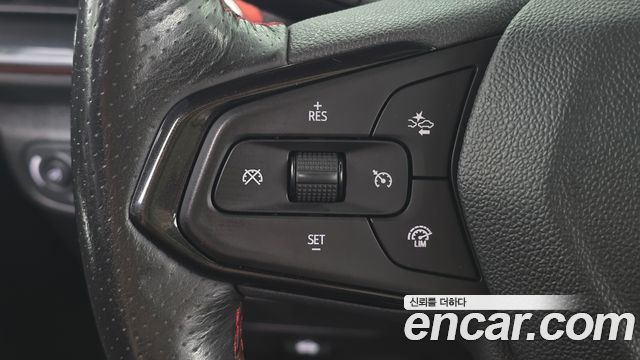 Chevrolet Korea Trailblazer 2021 — photo 14