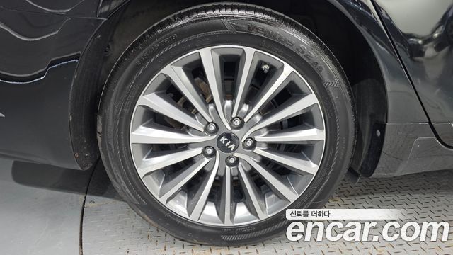 Kia K7 2017 — photo 5