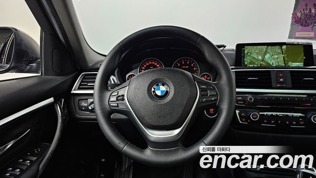 BMW 3-Series 2016 — photo 13
