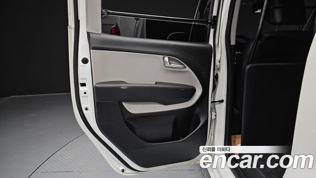 Kia RAY 2022 — photo 15