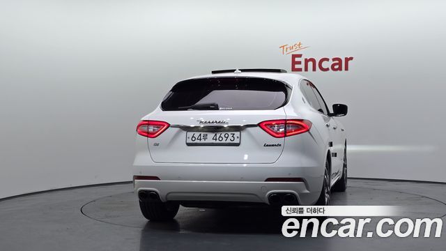 Maserati Levante 2018 — photo 4