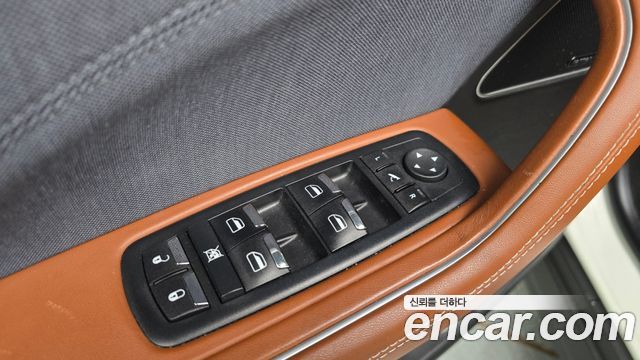 Maserati Levante 2018 — photo 28