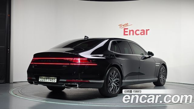 Genesis G90 2022 — photo 2
