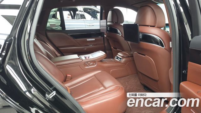Genesis G90 2022 — photo 12