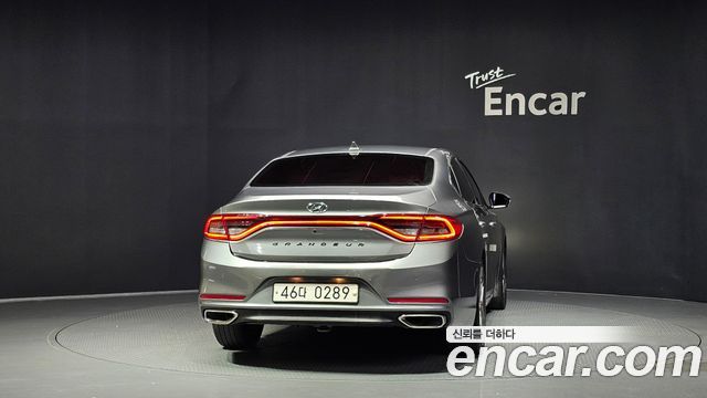 Hyundai Grandeur 2017 — photo 4