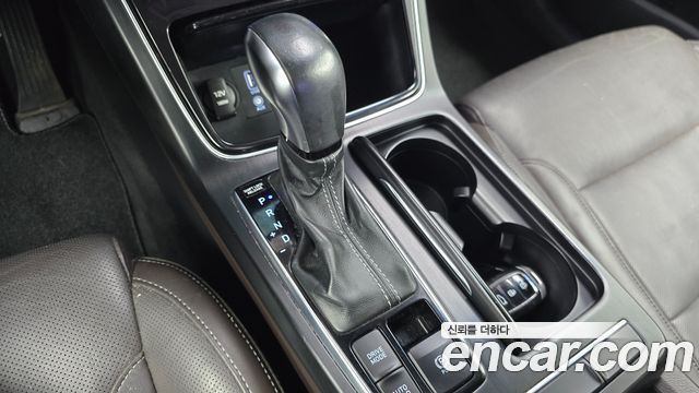 Hyundai Grandeur 2017 — photo 12