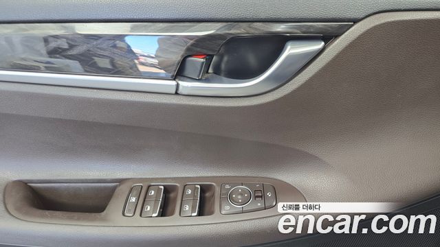 Hyundai Grandeur 2017 — photo 29