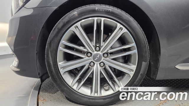 Genesis G80 2018 — photo 5