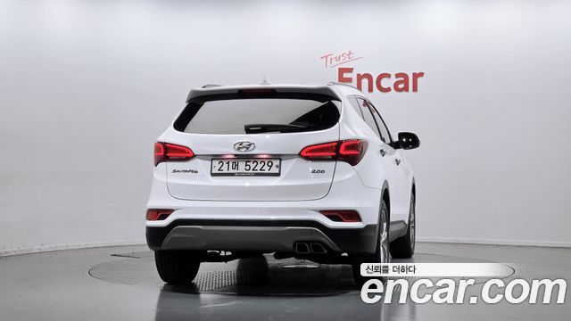 Hyundai Santafe 2018 — photo 4
