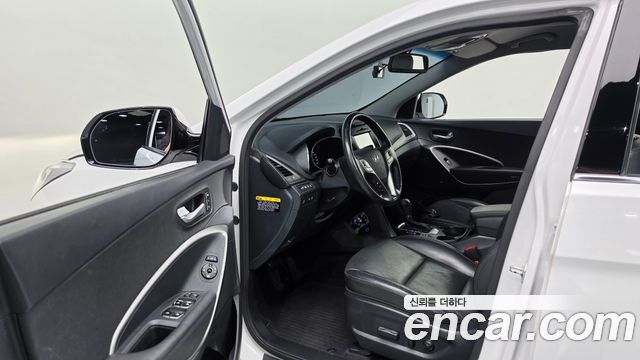 Hyundai Santafe 2018 — photo 10