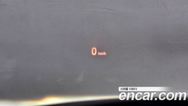 BMW 5-Series 2011 — photo 28
