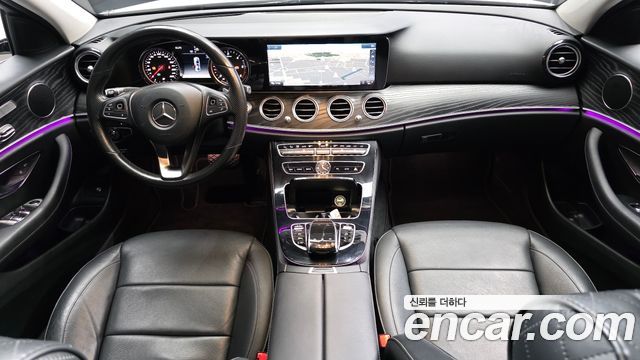 Mercedes-Benz E-Class 2018 — photo 7