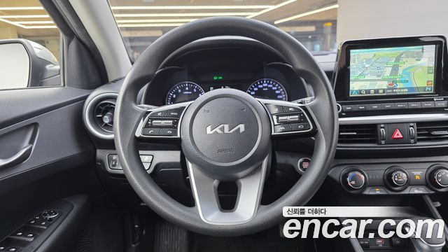 Kia K3 2022 — photo 13