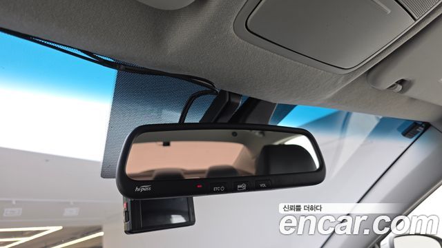Kia K3 2022 — photo 17