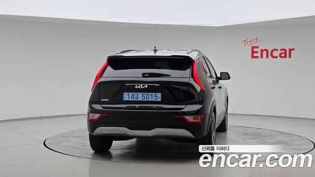 Kia Niro 2023 — photo 4