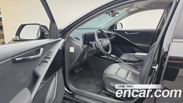 Kia Niro 2023 — photo 10