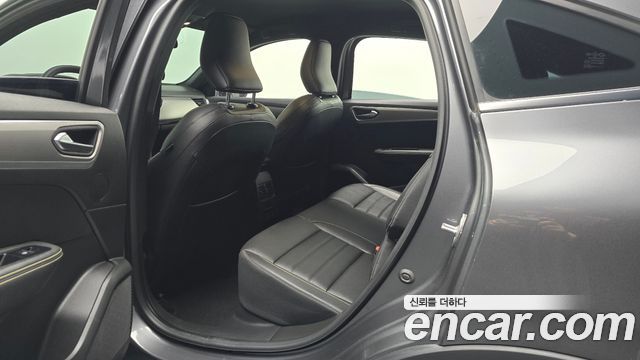 Renault Korea XM3 2024 — photo 11