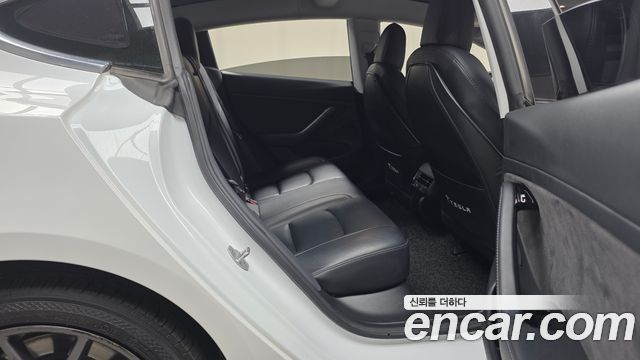 Tesla Model 3 2020 — photo 17