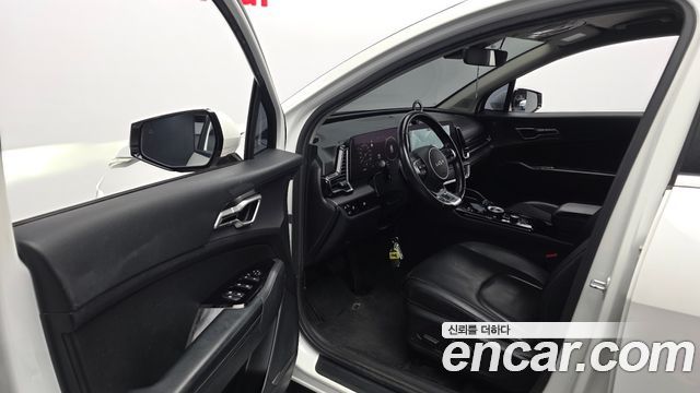 Kia Sportage 2022 — photo 13