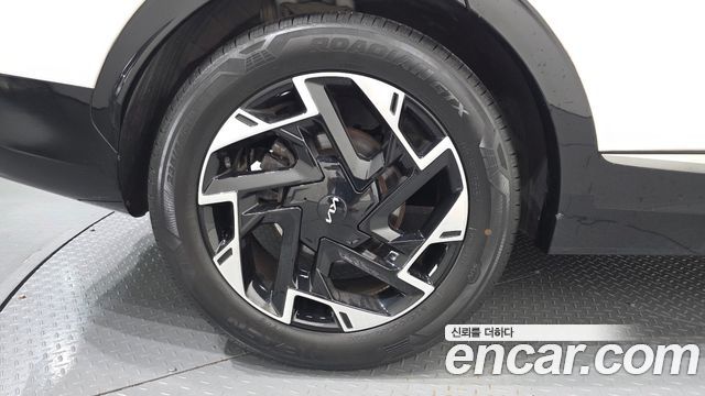 Kia Sportage 2022 — photo 7