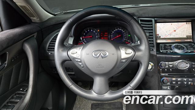 Infiniti FX 2009 — photo 12