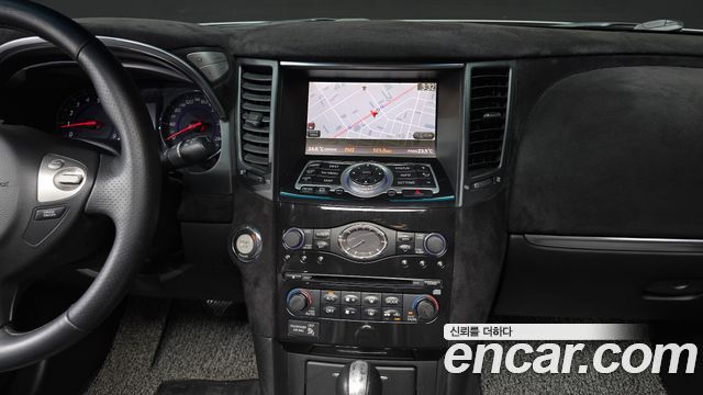 Infiniti FX 2009 — photo 13