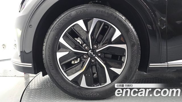 Kia EV6 2023 — photo 5