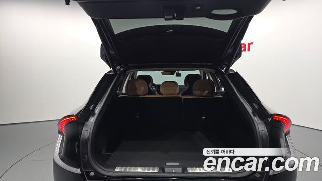 Kia EV6 2023 — photo 20